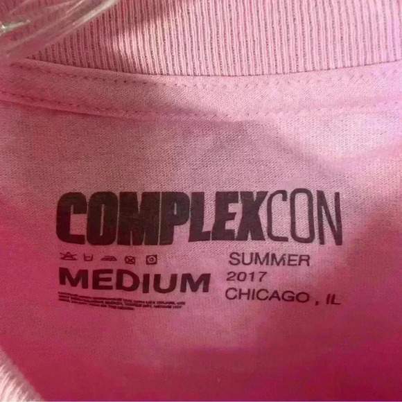 Takashi Murakami ComplexCon Summer 2017 Chicago, IL - Picture 4 of 5